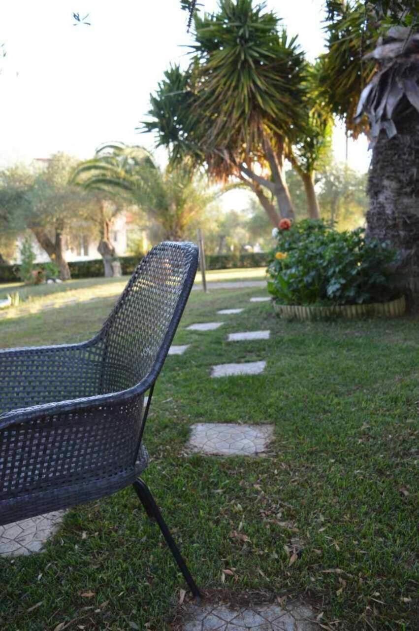 Sunny Garden Apartment Plataria Ngoại thất bức ảnh